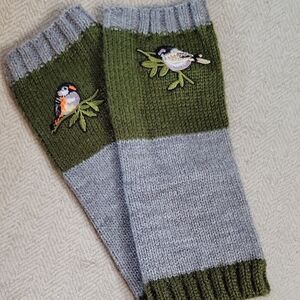 Bird Embroidered Knitted Fingerless Glove Arm Warmers
